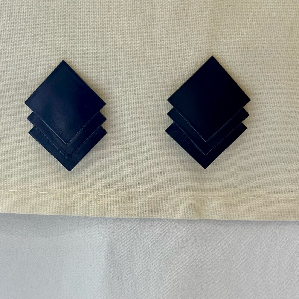 Triple Square Black Earrings